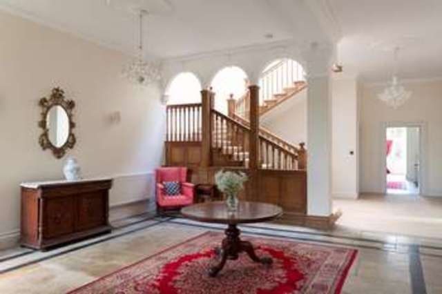  Image of 5 bedroom Detached house for sale in Blendworth Lane Horndean Waterlooville PO8 at Blendworth Waterlooville Hampshire, PO8 0AA