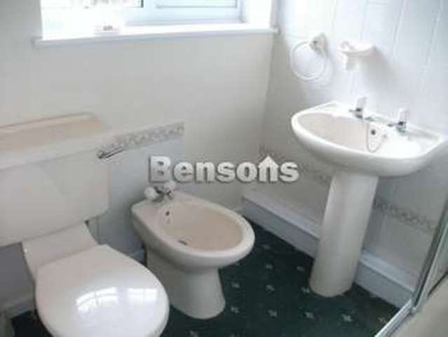  Image of 4 bedroom Detached house to rent in Blenheim Road Leegomery Telford TF1 at Blenheim Road Apley Telford, TF1 6YE