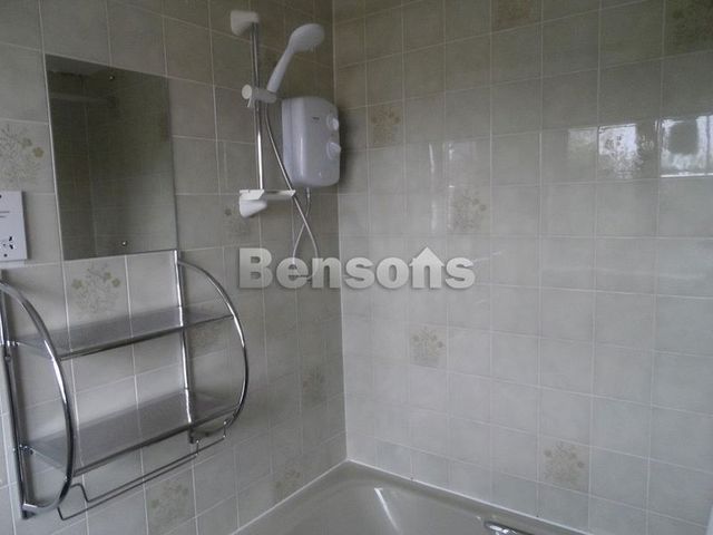  Image of 4 bedroom Detached house to rent in Blenheim Road Leegomery Telford TF1 at Blenheim Road Apley Telford, TF1 6YE