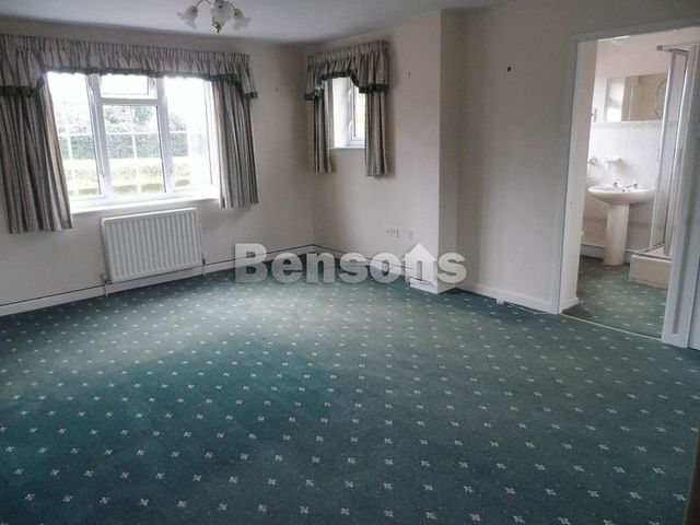  Image of 4 bedroom Detached house to rent in Blenheim Road Leegomery Telford TF1 at Blenheim Road Apley Telford, TF1 6YE