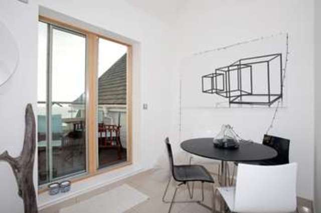  Image of 2 bedroom Flat for sale in Honeycombe Chine Pokesdown Bournemouth BH5 at Boscombe Bournemouth Hampshire, BH5 1LE