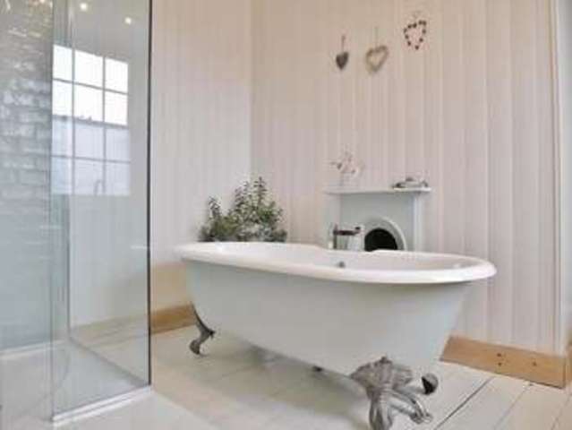  Image of 2 bedroom Terraced house for sale in Bostock Road Abingdon OX14 at Abingdon, OX14 1DW