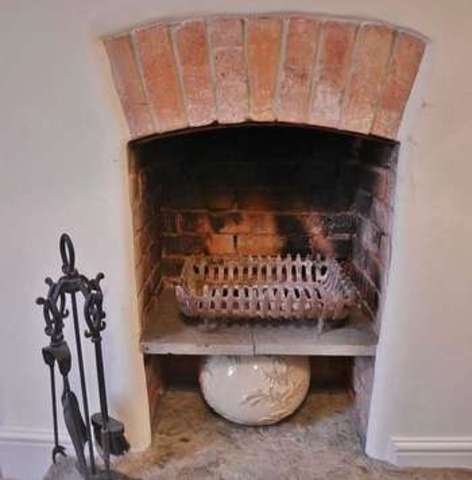  Image of 2 bedroom Terraced house for sale in Bostock Road Abingdon OX14 at Abingdon, OX14 1DW