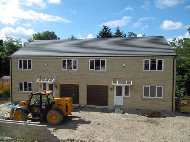  Image of 3 bedroom Semi-Detached house for sale in Bradford Road Riddlesden Keighley BD20 at Riddlesden Keighley Riddlesden, BD20 5EA