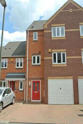  Image of 3 bedroom Town House for sale in Bramble Court Sandiacre Nottingham NG10 at Bramble Court  Sandiacre, NG10 5QU