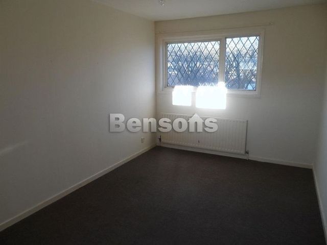  Image of 3 bedroom Terraced house to rent in Brandsfarm Way Telford TF3 at Brandsfarm way, Randlay, Telford, TF3 2JJ