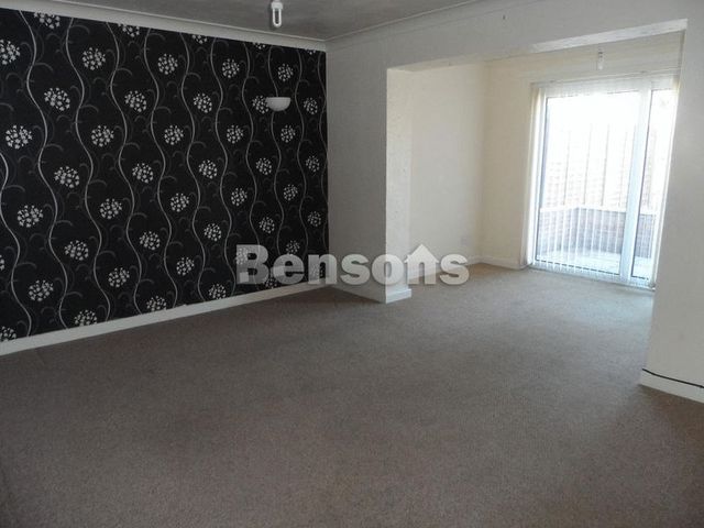  Image of 3 bedroom Semi-Detached house to rent in Brereton Telford TF3 at Brereton Brookside Telford, TF3 1PA