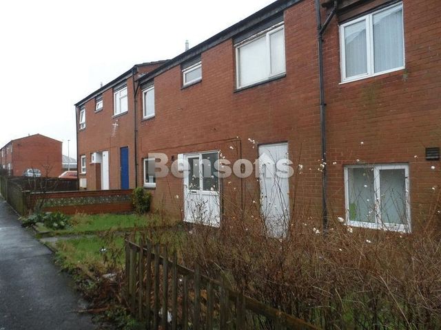  Image of 4 bedroom Terraced house to rent in Brereton Telford TF3 at Brereton  Telford, TF3 1PD