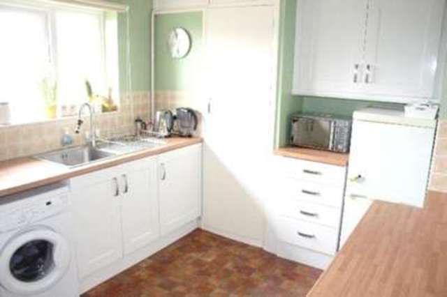  Image of 1 bedroom Flat for sale in Bromley Hill Bromley BR1 at Bromley  Kent, BR1 4NA