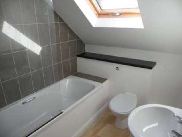  Image of 1 bedroom Flat to rent in Edmund Road Spondon Derby DE21 at Edmund Road Spondon Derbyshire, DE21 7TW