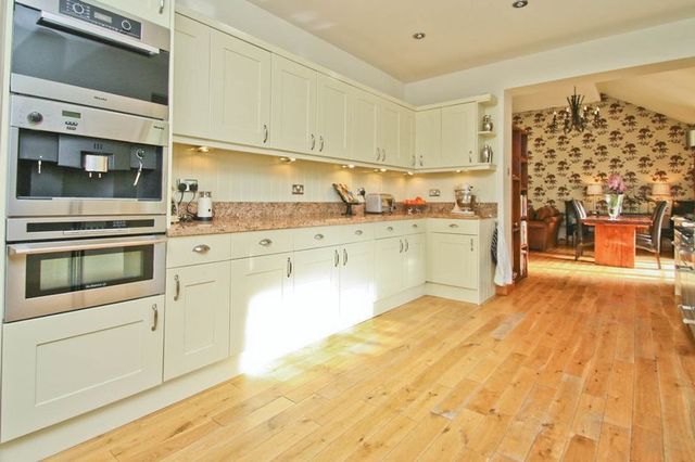  Image of 5 bedroom Detached house for sale in Brownhill Lane Longton Preston PR4 at Brownhill Lane Array New Longton, PR4 4SJ
