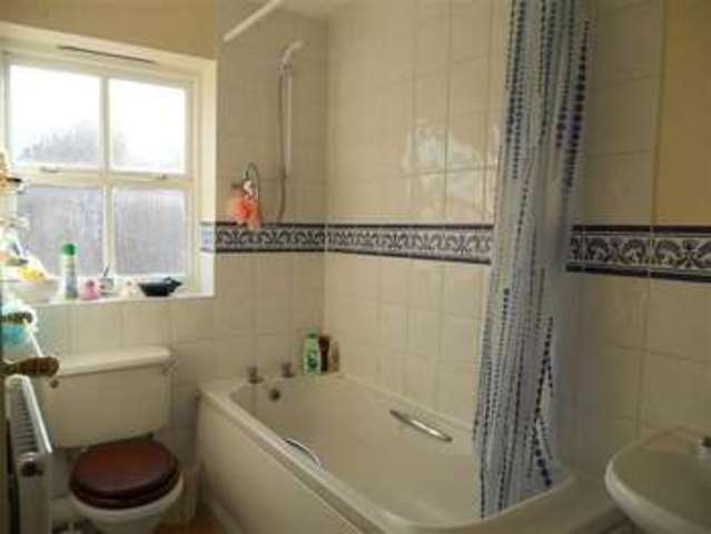  Image of 2 bedroom Terraced house to rent in Brunstock Beck Didcot OX11 at Didcot, OX11 7YG