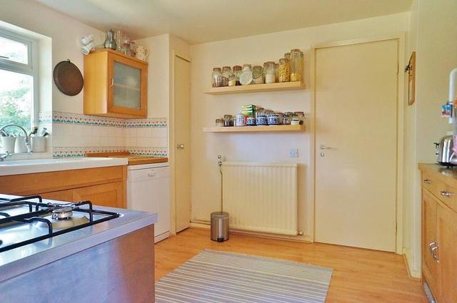  Image of 4 bedroom Detached house for sale in Burcot Park Burcot Abingdon OX14 at Burcot  Abingdon, OX14 3DH