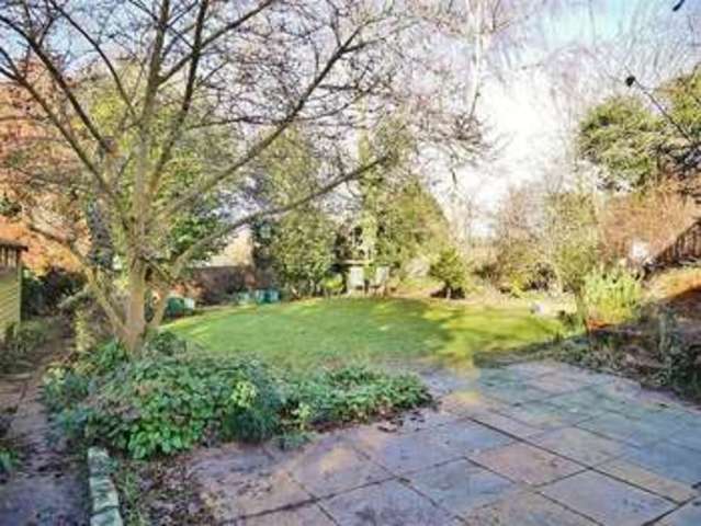  Image of 4 bedroom Detached house for sale in Burcot Park Burcot Abingdon OX14 at Burcot  Abingdon, OX14 3DH