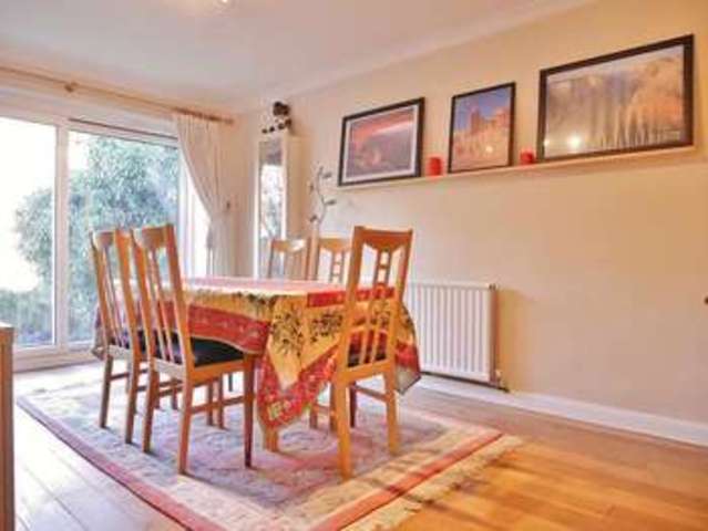  Image of 4 bedroom Detached house for sale in Burcot Park Burcot Abingdon OX14 at Burcot  Abingdon, OX14 3DH