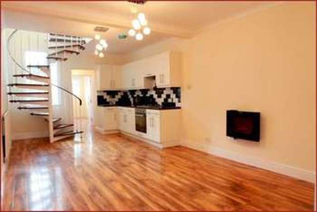  Image of 4 bedroom Terraced house for sale in Calvert Road Barnet EN5 at Calvert Road  Barnet, EN5 4HJ