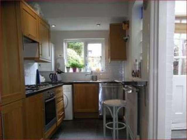  Image of 3 bedroom Property for sale in Calvert Road Barnet EN5 at Calvert Road  HIGH BARNET, EN5 4HJ