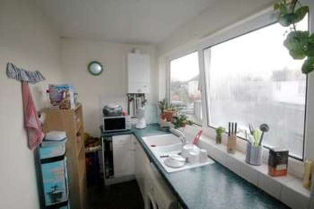  Image of 2 bedroom Flat for sale in Bromley Road London SE6 at Bromley Road Catford Bellingham, SE6 2RX