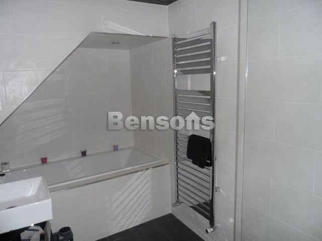  Image of 2 bedroom Semi-Detached house to rent in Cartway Bridgnorth WV16 at Cartway  Bridgnorth, WV16 4BW