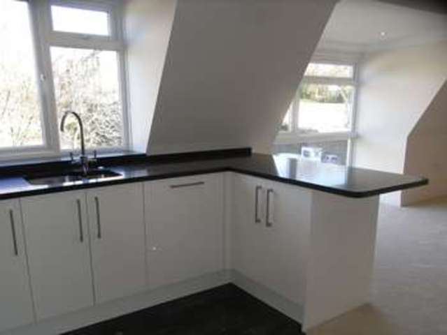  Image of 2 bedroom Property for sale in Cat Hill East Barnet Barnet EN4 at Cat Hill East Barnet Barnet, EN4 8HF