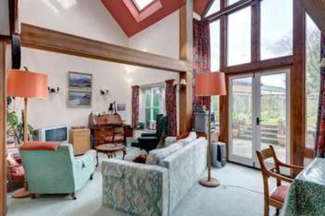 Image of 5 bedroom Detached house for sale in Catherington Lane Catherington Waterlooville PO8 at Catherington Waterlooville Hampshire, PO8 0TD