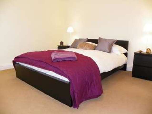  Image of 2 bedroom Flat for sale in Ancastle Green Henley-on-Thames RG9 at Ancastle Green  Henley-on-Thames, RG9 1UN
