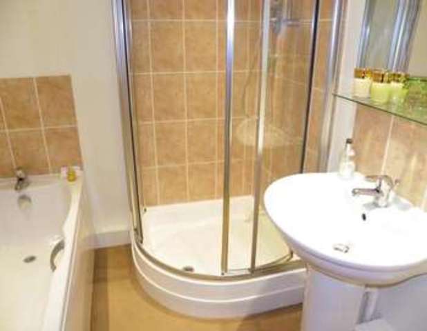  Image of 2 bedroom Flat for sale in Ancastle Green Henley-on-Thames RG9 at Ancastle Green  Henley-on-Thames, RG9 1UN