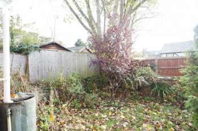  Image of 4 bedroom Semi-Detached house for sale in Cemetery Road Abingdon OX14 at Abingdon, OX14 1AS