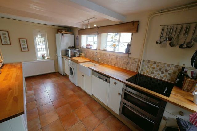 Image of 3 bedroom Detached house for sale in High Street Chalgrove Oxford OX44 at 37a High Street Chalgrove Oxford, OX44 7SR