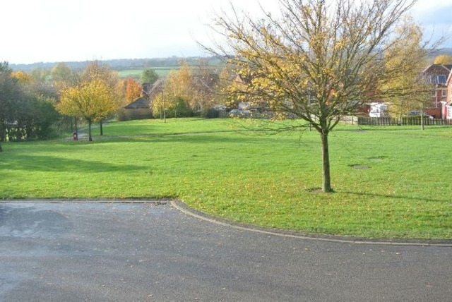  Image of 3 bedroom Semi-Detached house for sale in Champion Avenue Ilkeston DE7 at Champion Avenue  Shipley View, DE7 9GB