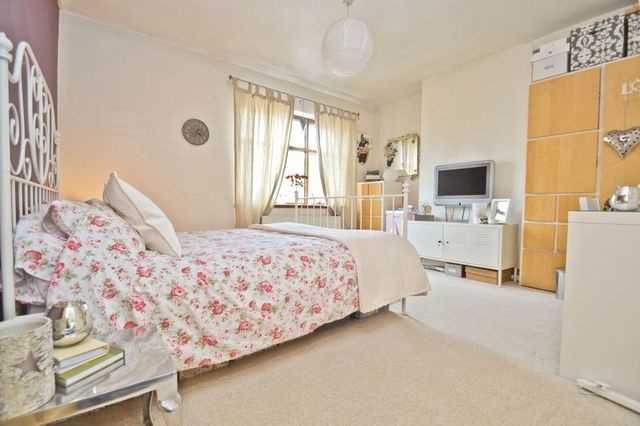  Image of 3 bedroom Detached house for sale in Chapel Lane Longton Preston PR4 at Chapel Lane Longton Hutton, PR4 5EB