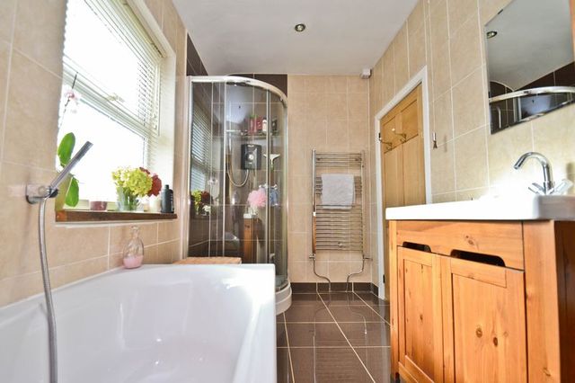 Image of 3 bedroom Detached house for sale in Chapel Lane Longton Preston PR4 at Chapel Lane Longton Hutton, PR4 5EB