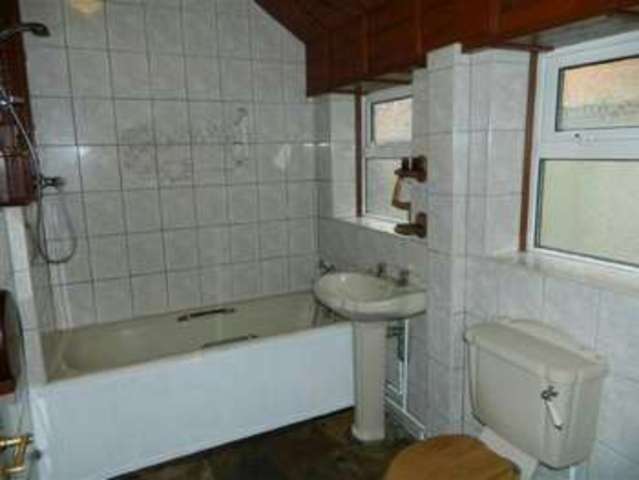  Image of 3 bedroom Semi-Detached house for sale in Charlton Avenue Long Eaton Nottingham NG10 at Charlton Avenue  Long Eaton, NG10 2BX