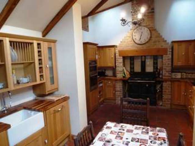  Image of 4 bedroom Cottage to rent in Church Lane Castle Donington Derby DE74 at Castle Donington Derby Derbyshire, DE74 2LG