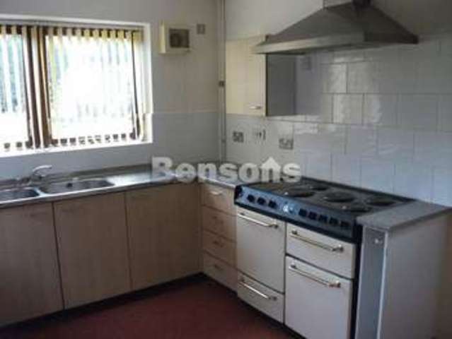  Image of 1 bedroom Flat to rent in Church Street Oakengates Telford TF2 at Church Street Oakengates Telford, TF2 6BU
