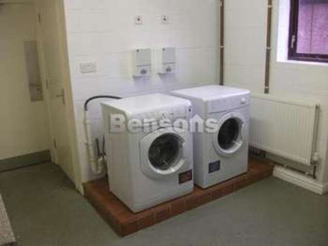  Image of 1 bedroom Flat to rent in Church Street Oakengates Telford TF2 at Church Street Oakengates Telford, TF2 6BU