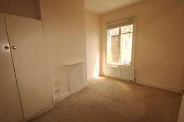  Image of 2 bedroom Terraced house for sale in Cibber Road London SE23 at Forest Hill London Forest Hill, SE23 2EF