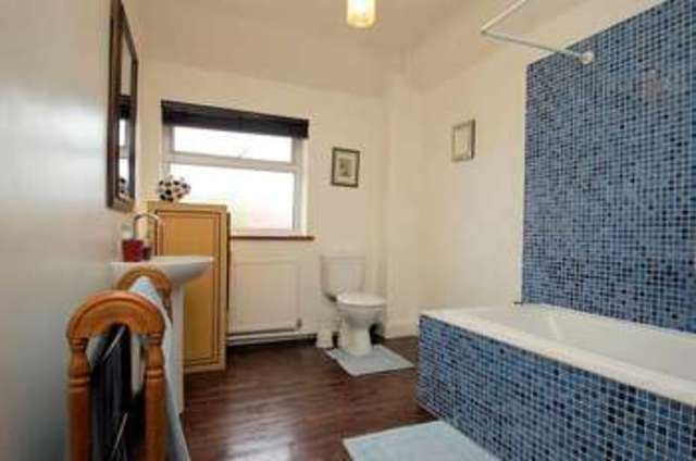  Image of 2 bedroom Semi-Detached house for sale in Clapcot Way Wallingford OX10 at Wallingford, OX10 8JD