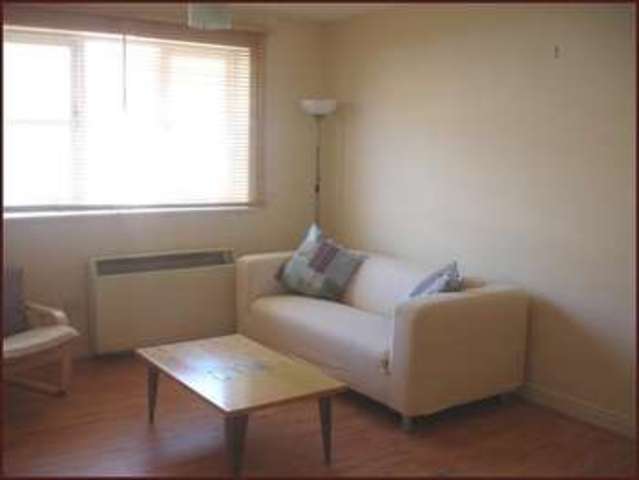  Image of 2 bedroom Flat for sale in Clarence Close New Barnet Barnet EN4 at Clarence Close  New Barnet, EN4 8AD