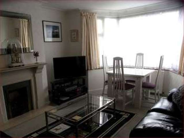  Image of 2 bedroom Maisonette for sale in Clifford Road New Barnet Barnet EN5 at Clifford Road  New Barnet, EN5 5PB