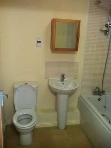  Image of 2 bedroom Mews to rent in Clos Ael-Y-Bryn Penygroes Llanelli SA14 at Penygroes Llanelli Carmarthenshire, SA14 7ND