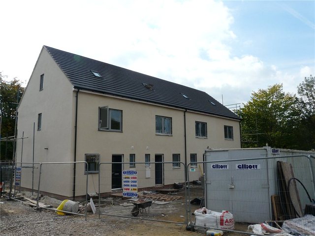  Image of 3 bedroom End of Terrace for sale in Coach Road Baildon Shipley BD17 at Baildon Shipley Baildon, BD17 5HR