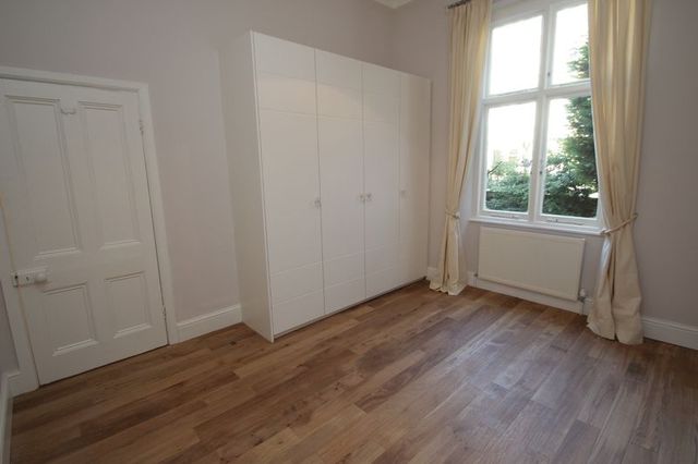 Image of 1 bedroom Flat to rent in Comeragh Road London W14 at Comeragh Road  London, W14 9HP
