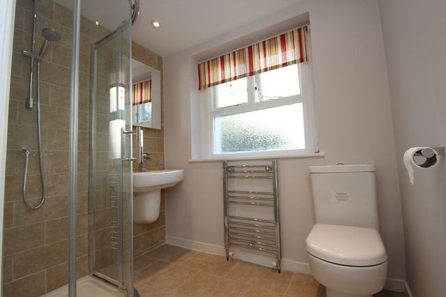  Image of 1 bedroom Flat to rent in Comeragh Road London W14 at Comeragh Road  London, W14 9HP
