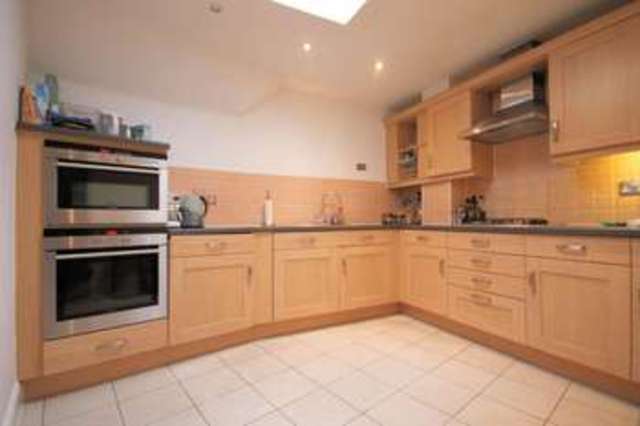 Image of 2 bedroom Apartment for sale in Compass Close Edgware HA8 at Edgware Middx Edgware, HA8 8HU