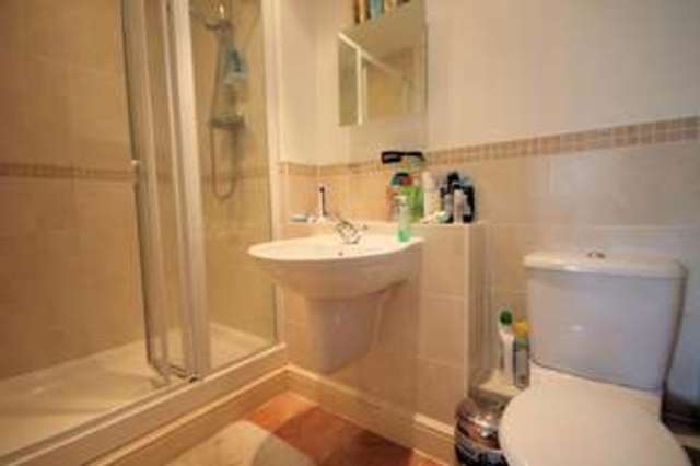  Image of 2 bedroom Apartment for sale in Compass Close Edgware HA8 at Edgware Middx Edgware, HA8 8HU