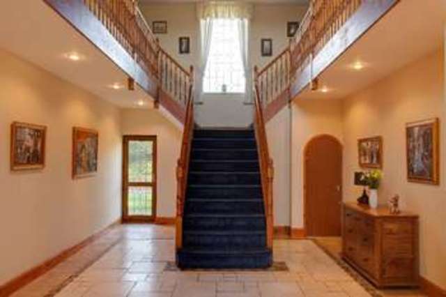 Image of 6 bedroom Detached house for sale in Portsdown Hill Road Portsmouth PO6 at Cosham Portsmouth Hampshire, PO6 1BE