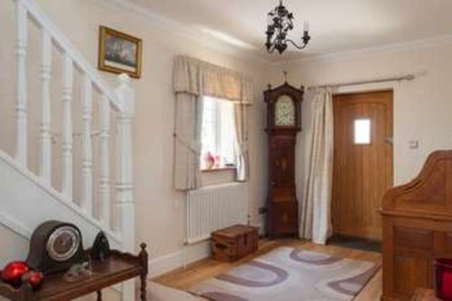  Image of 4 bedroom Detached house for sale in Hilltop Crescent Portsmouth PO6 at Cosham Portsmouth Hampshire, PO6 1BB
