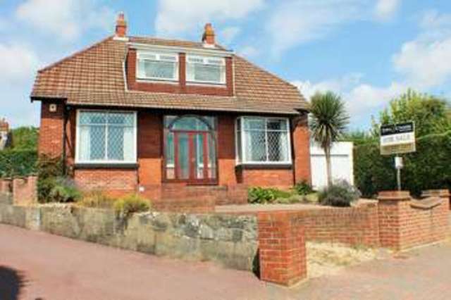  Image of 4 bedroom Detached house for sale in St. Johns Road Cosham Portsmouth PO6 at Cosham Portsmouth Hampshire, PO6 2DP