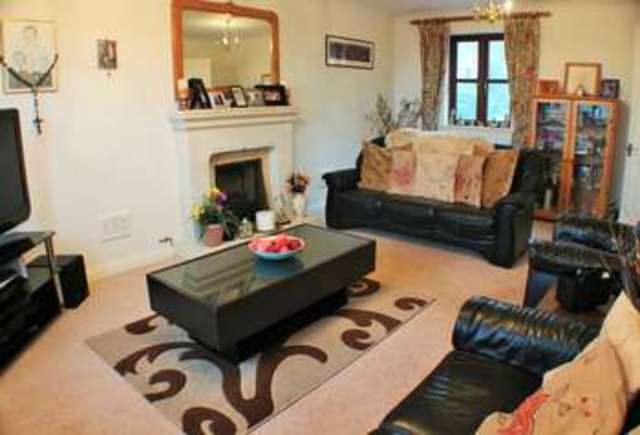  Image of 4 bedroom Detached house for sale in Kintyre Road Cosham Portsmouth PO6 at Cosham Portsmouth Hampshire, PO6 3UH